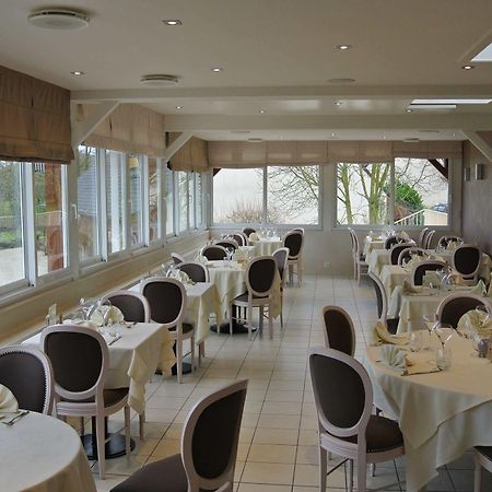 Hotel Le Val Moret Magnant Extérieur photo